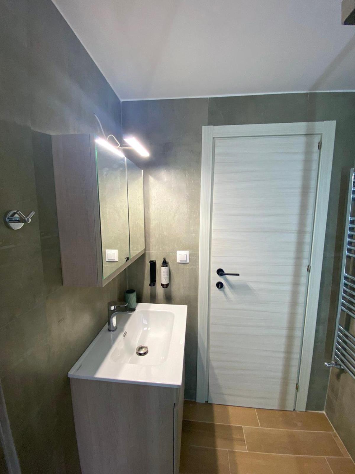 Apartamento Agias Sofias Svolou Center Tesalónica Exterior foto