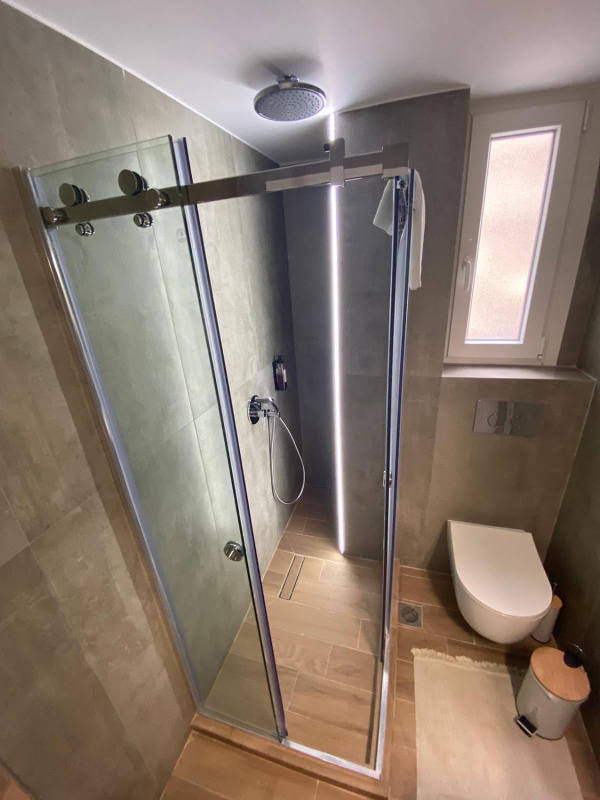 Apartamento Agias Sofias Svolou Center Tesalónica Exterior foto