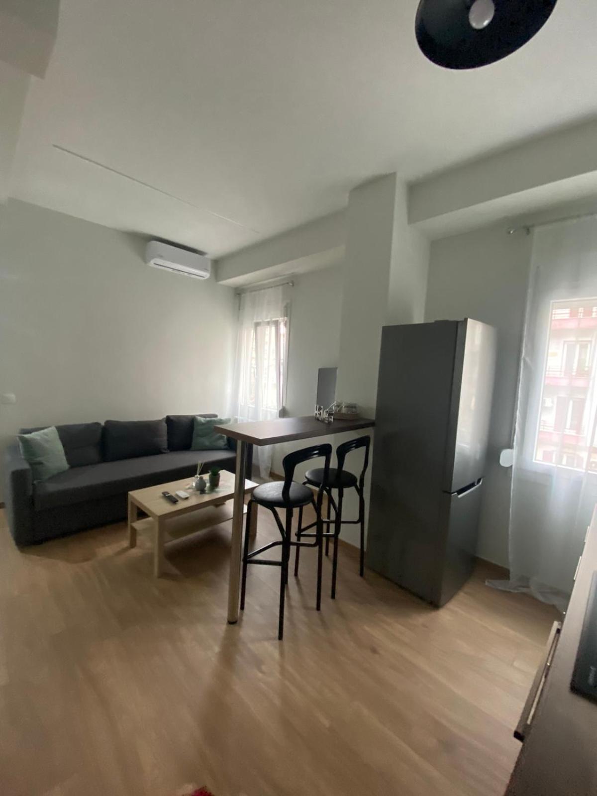 Apartamento Agias Sofias Svolou Center Tesalónica Exterior foto