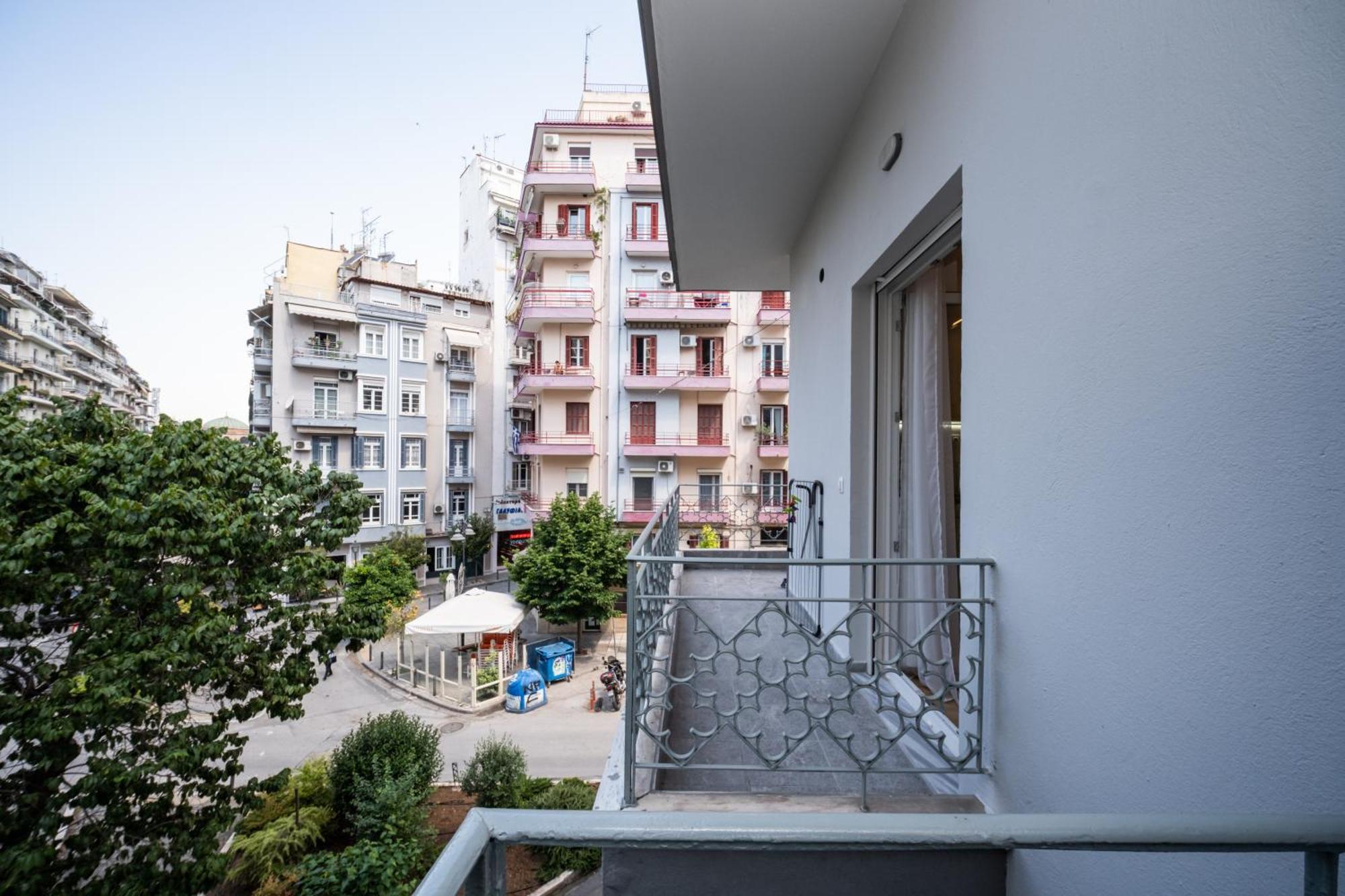 Apartamento Agias Sofias Svolou Center Tesalónica Exterior foto