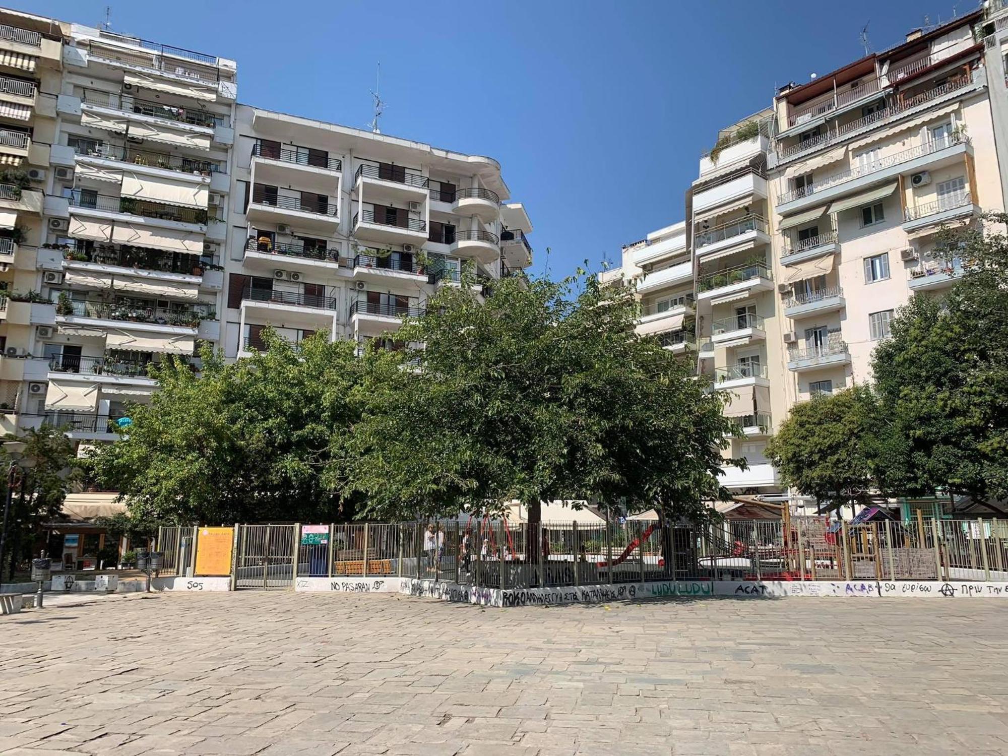 Apartamento Agias Sofias Svolou Center Tesalónica Exterior foto